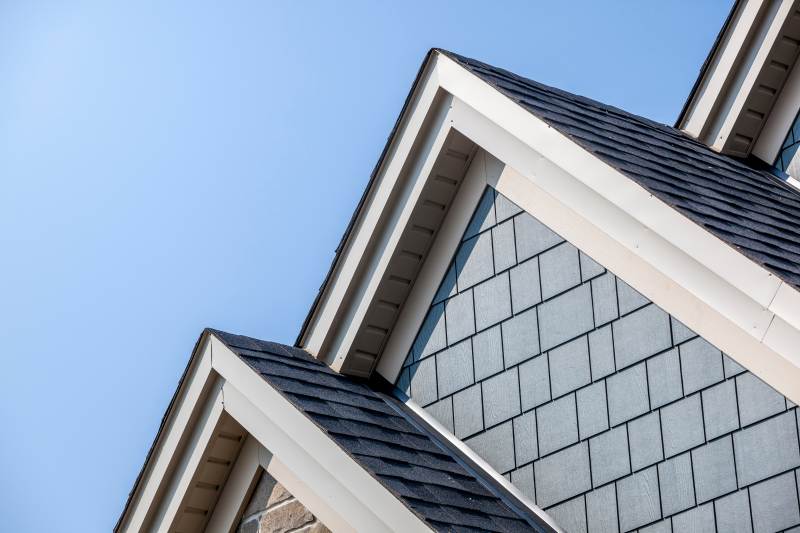 Premium Roofing for the Lake Ridge Community